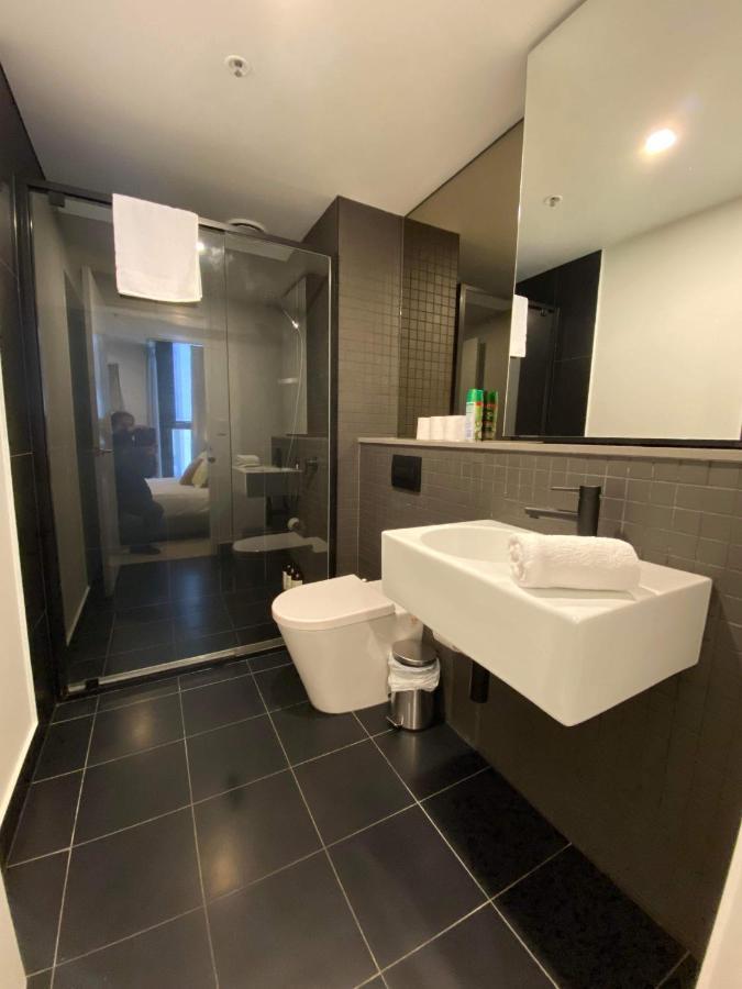 2 Bed 2 Bath Luxury Apartment In Braddon Canberra - Free Heated Pool, Gym, Parking 外观 照片